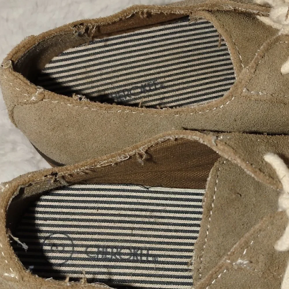 Cherokee Grey Suede Shoes - Picture 5 of 6